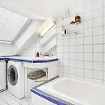 Exclusive, Cosy, Elegant Frogner In The Center Of 오슬로